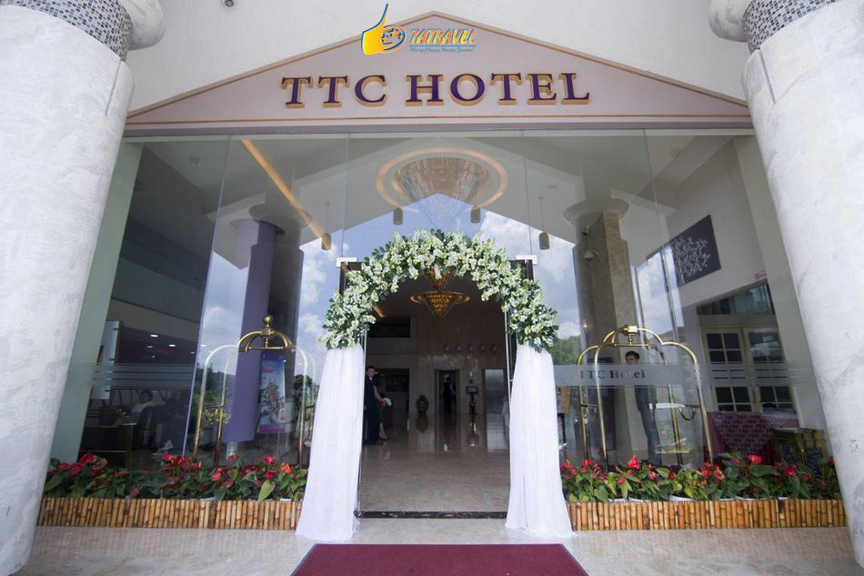 khach-san-ttc-hotel-premium-ngoc-lan-da-lat-villadalat.info-06